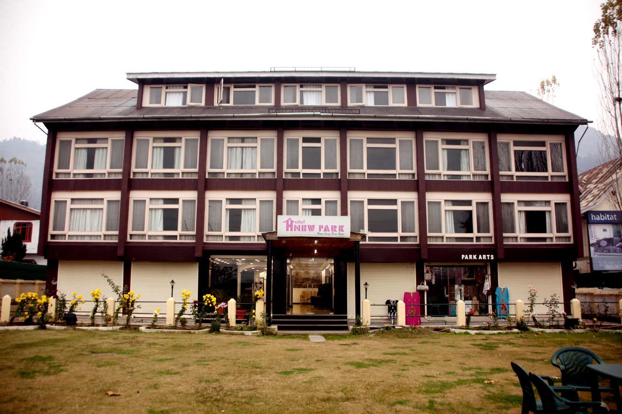 Hotel New Park At Dal Lake Srīnagar Zewnętrze zdjęcie